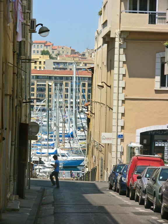 Escale Marseillaise, Grand T2 Calme, Pres Du Vieux Port Pour 2 A 4 Personnes, Nettoyage Rigoureux Apartment Марсилия Екстериор снимка